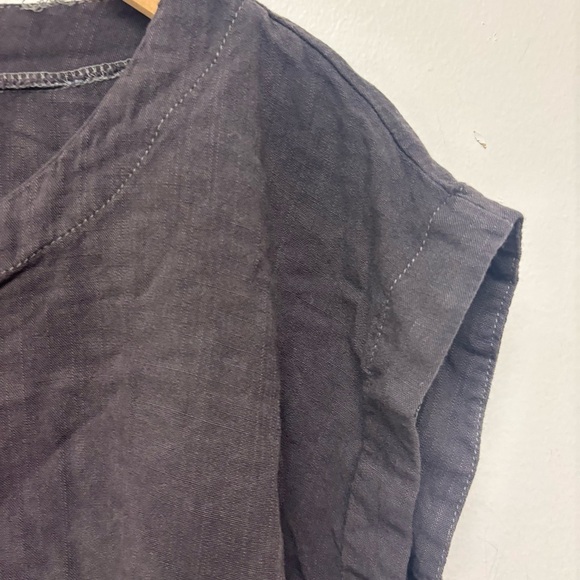 Hunter & Brown Cropped Rayon Shirt - Picture 4 of 11